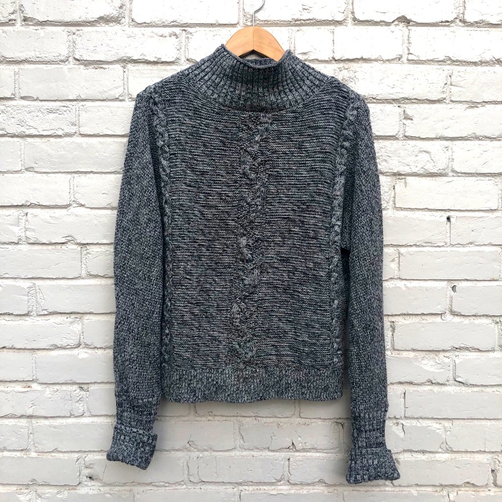 GAP turtleneck sweater